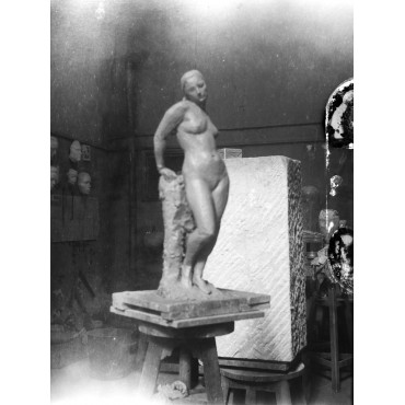 Baigneuse de Zarifian : modèle en argile