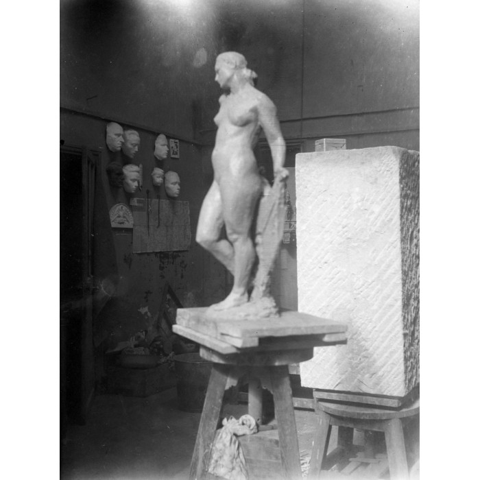 Baigneuse de Zarifian : modèle en argile