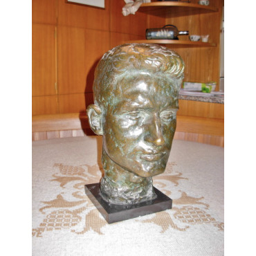 Buste de Urs Schnider