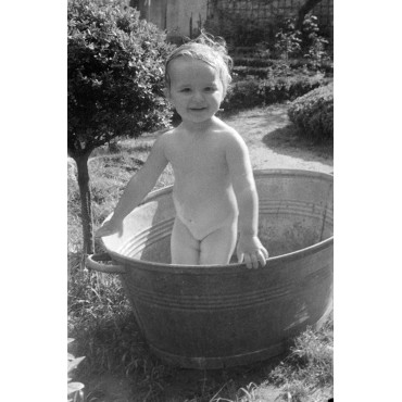 Françoise se baigne