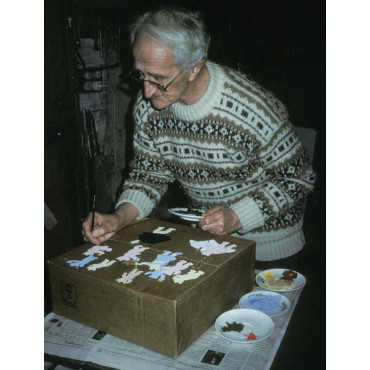 Stéphan dessinant des nounours