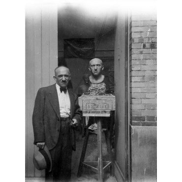 Buste avec son modèle inconnu