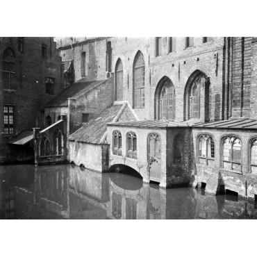 Vue latérale de l'Hôpital Saint-Jean de Bruges