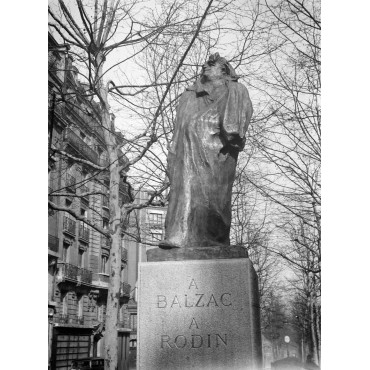 Monument à Balzac par Rodin