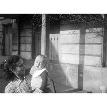 Georges  bébé et Monique