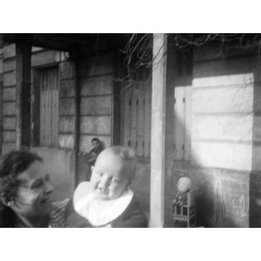 Georges bébé et Monique