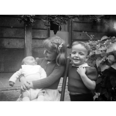 Françoise bébé, Geneviève et Georges