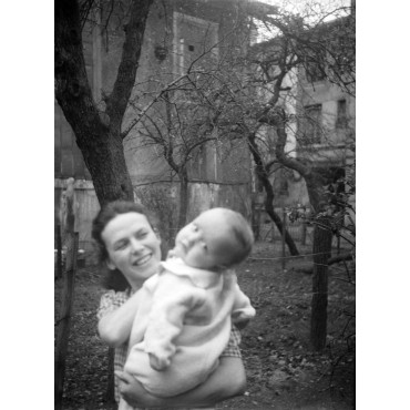 Georges bébé et Monique