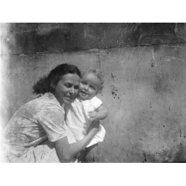 À Paris, Villa Brune, printemps 1948