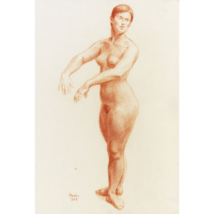 Femme nu debout trois-quart face dansant