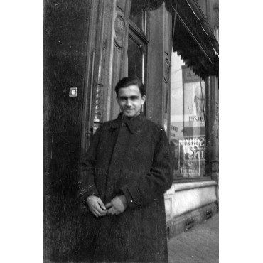 Liège devant le salon de coiffure