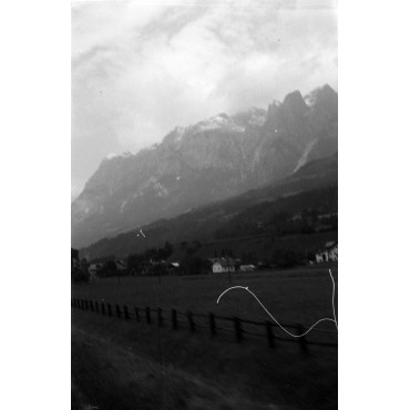 Lieu inconnu vu d'un train