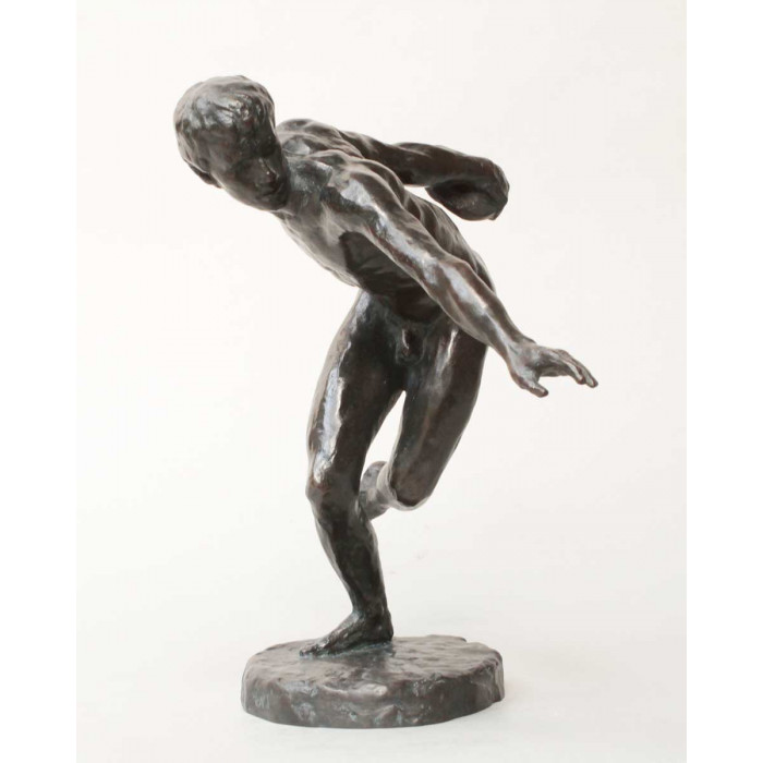 Etienne lançant le disque