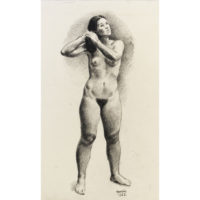 Femme nue debout de face se peignant