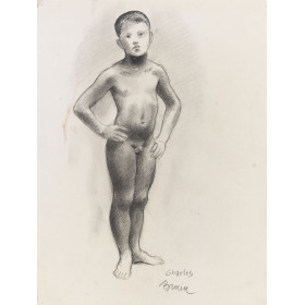 Enfant garçon nu debout de face