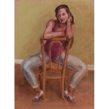 Femme assise de face