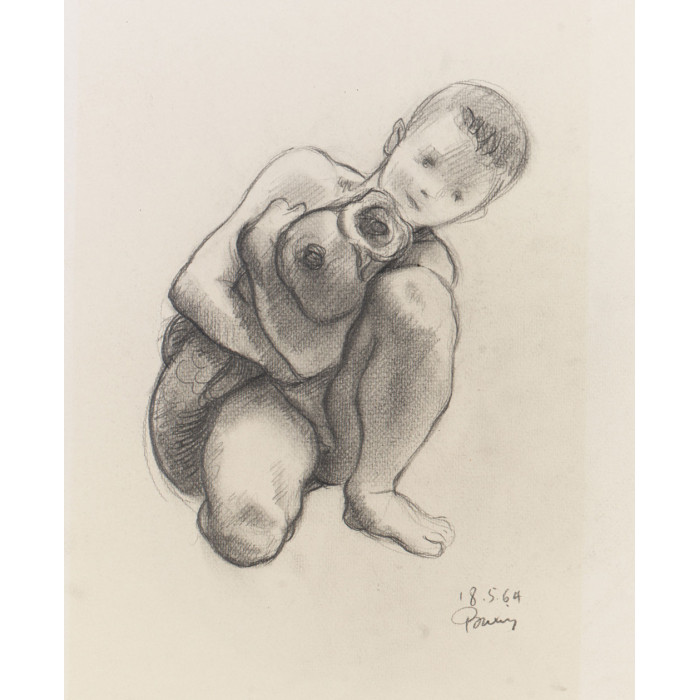 Enfant garçon nu de face tenant un poisson