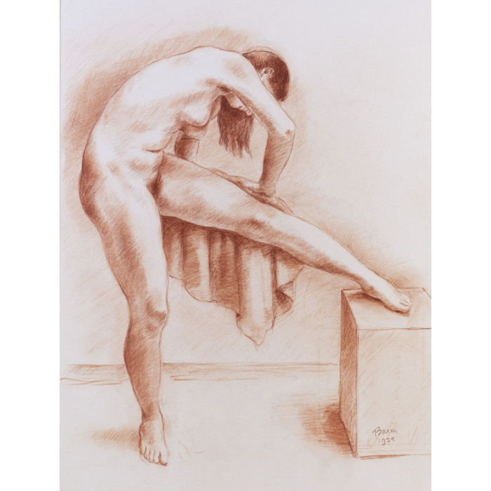 femme nu debout de face sur un pied s'essuyant la jambe