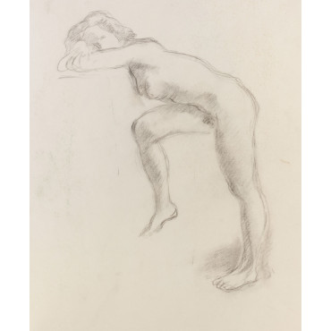 Femme debout appuyée de profil